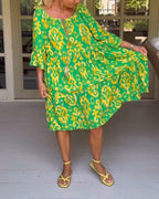 NIPPON™| プリントと七分袖の赤いドレス