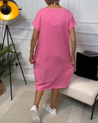 NIPPON™| ブラックの半袖ドレス、「HOPE」モチーフ付き