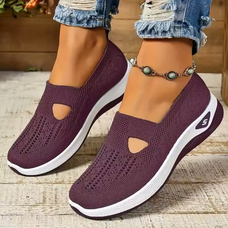 NIPPON™| 快適なRelaxFitシューズで散歩を楽しみましょう