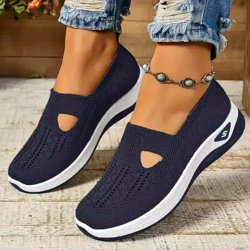 NIPPON™| 快適なRelaxFitシューズで散歩を楽しみましょう