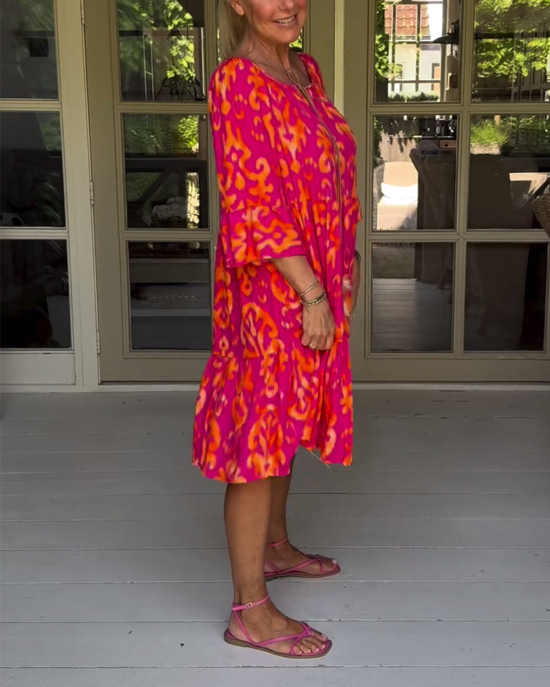 NIPPON™| プリントと七分袖の赤いドレス